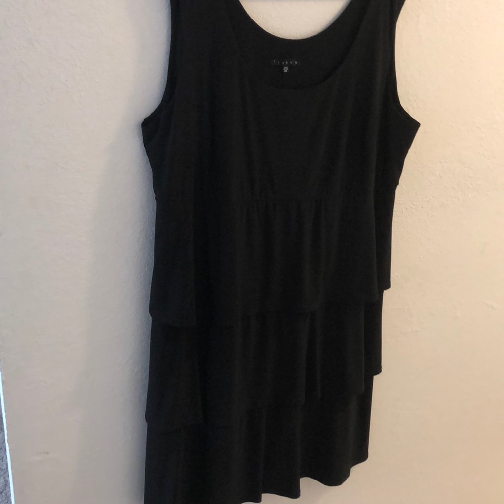 Black tiered sleeveless dress